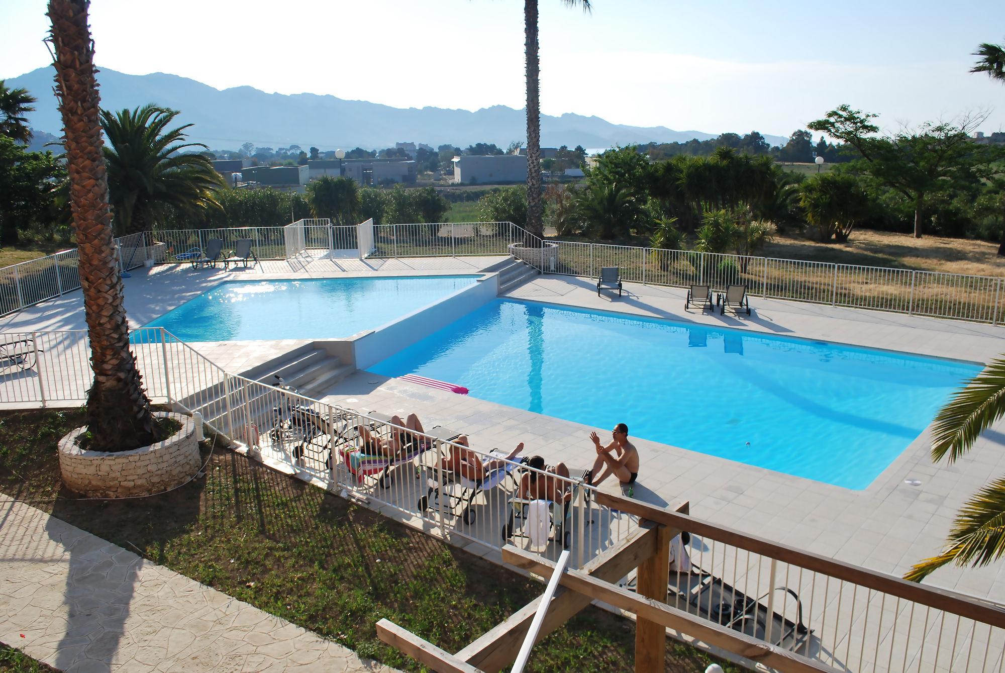 Adonis Saint Florent Aparthotel Exterior photo